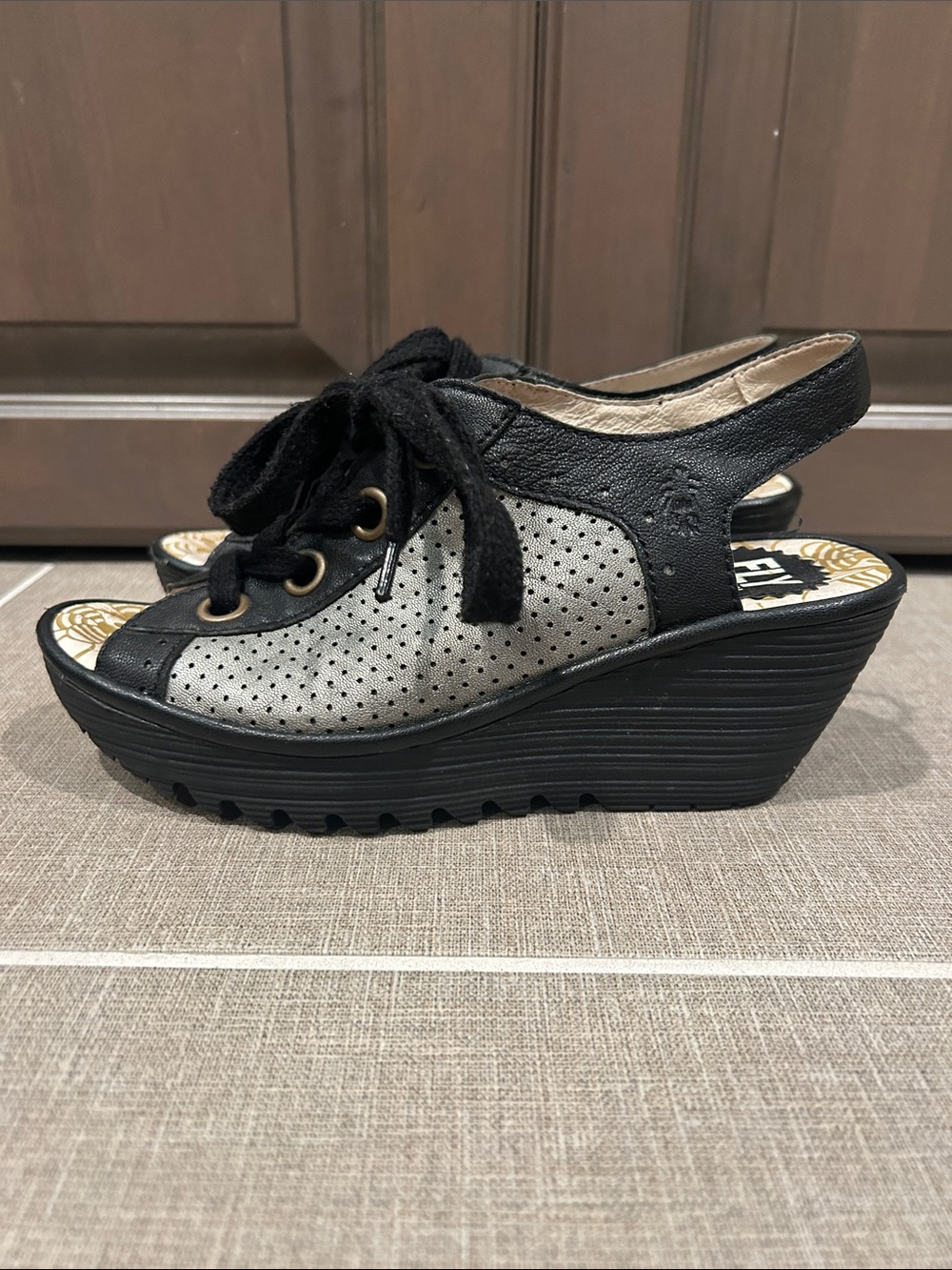 Fly London Yedu Wedge Sandals in Silver and Black, Size 37